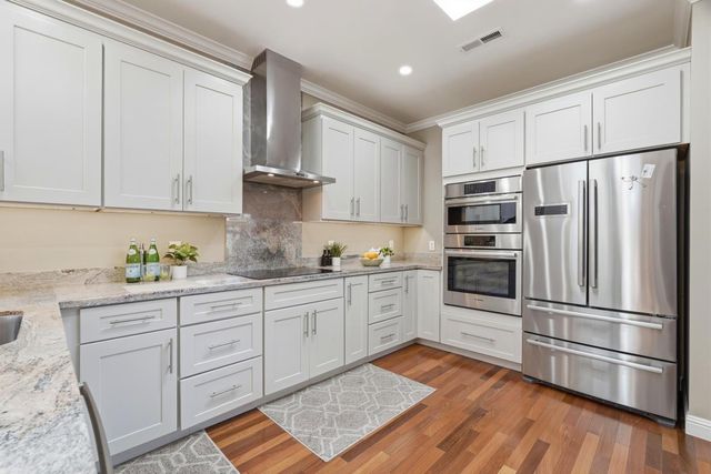 981 Curtis Avenue, Santa Clara, CA 95051
