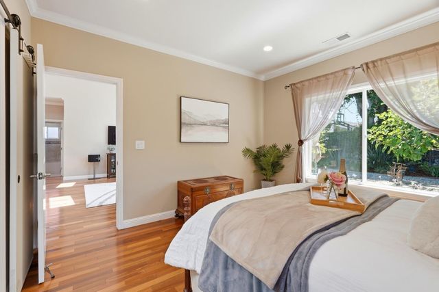 981 Curtis Avenue, Santa Clara, CA 95051