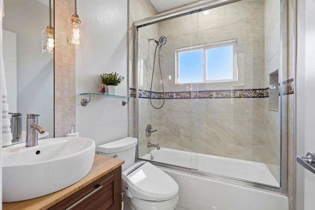 981 Curtis Avenue, Santa Clara, CA 95051