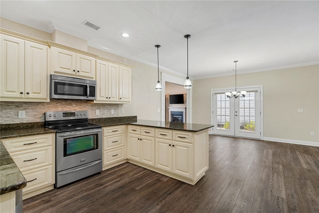 63 Hillsborough Drive, Anderson, SC 29621