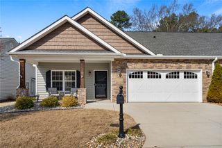 63 Hillsborough Drive, Anderson, SC 29621