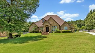 200 Oakland, Longview, TX 75605