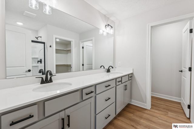 16101 Isabella Street, Bennington, NE 68007