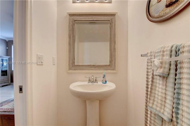 1071 NW 33rd Ct, Pompano Beach, FL 33064