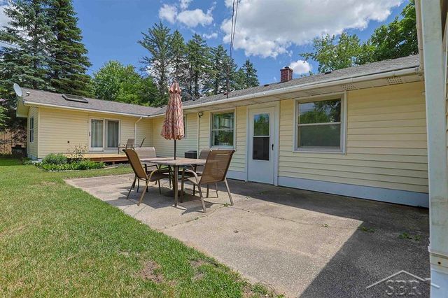 4811 Edgewood Court, Clare, MI 48617