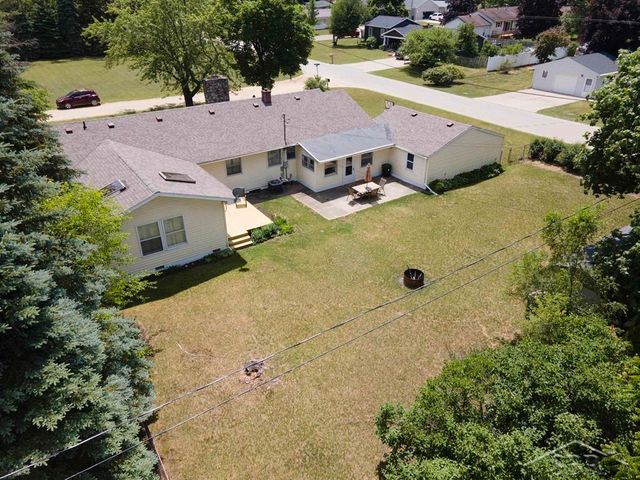4811 Edgewood Court, Clare, MI 48617