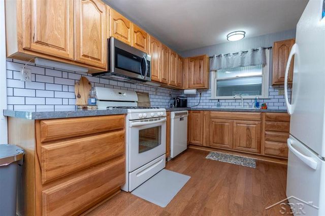 4811 Edgewood Court, Clare, MI 48617