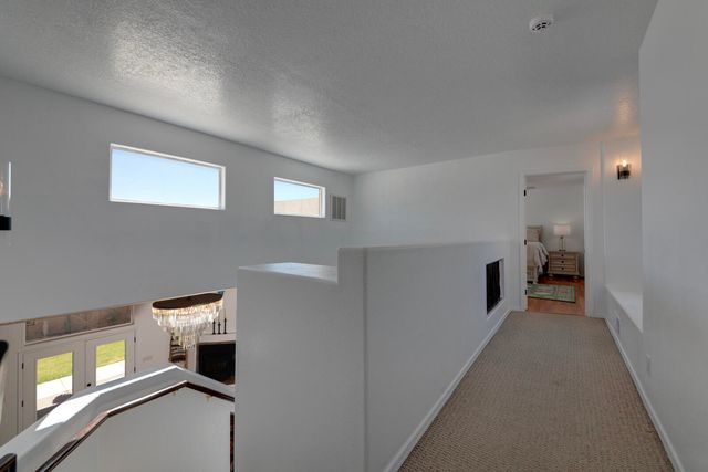 8402 Rancho Ventoso Court NW, Albuquerque, NM 87120