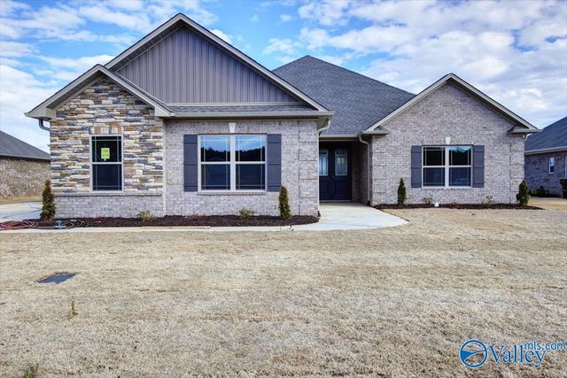 Henderson-B Avondale Drive, Athens, AL 35613