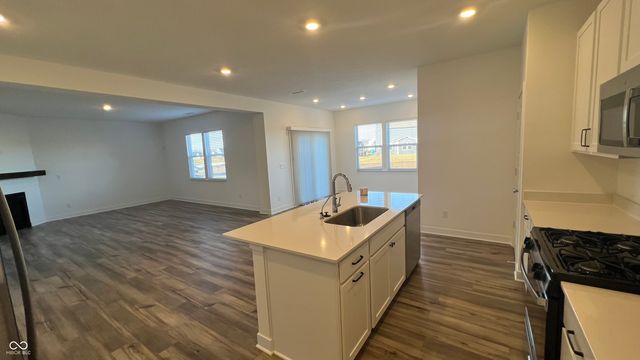 5580 Cherry Hill Drive, Whitestown, IN 46075