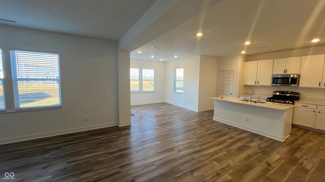 5580 Cherry Hill Drive, Whitestown, IN 46075