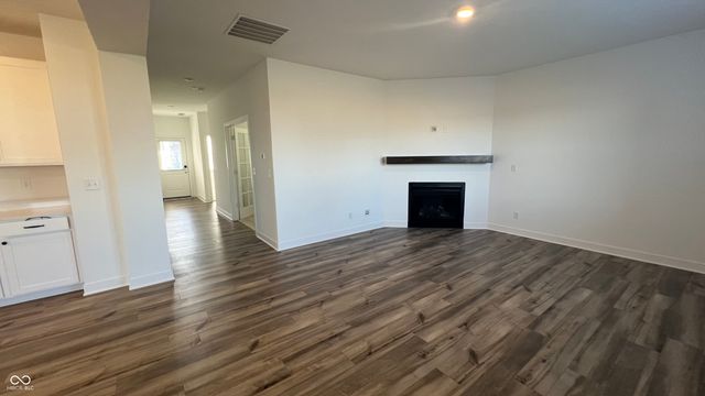 5580 Cherry Hill Drive, Whitestown, IN 46075