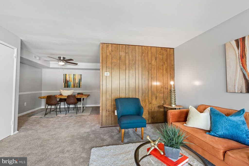 Image 16 of property listing at 7209 DONNELL PL #AA-7, District Heights, MD 20747