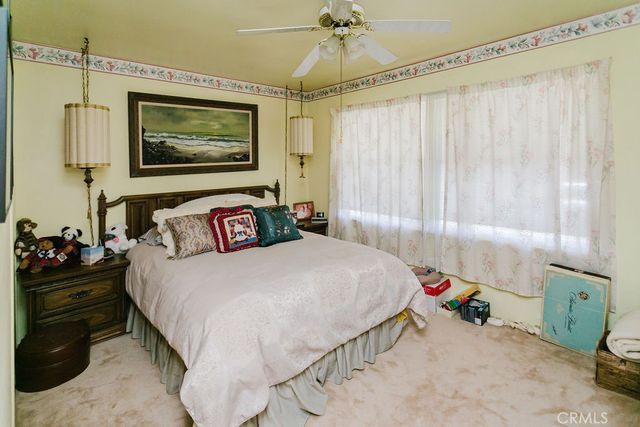 21134 Saticoy, Canoga Park, CA 91304