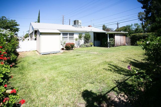 21134 Saticoy, Canoga Park, CA 91304