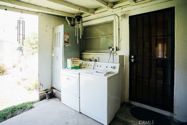21134 Saticoy, Canoga Park, CA 91304