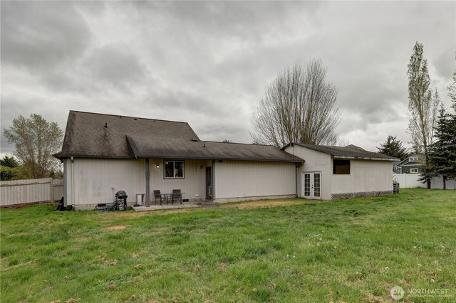 18005 Iris Place SW, Rochester, WA 98579