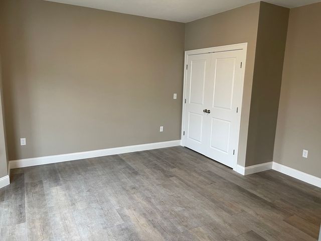 1 Brattle Street 1, Worcester, MA 01606