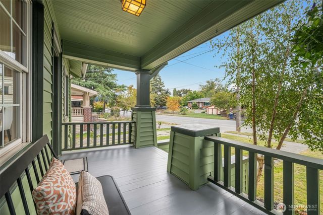 7916 Renton Avenue S, Seattle, WA 98118