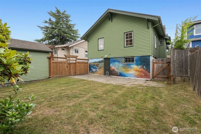 7916 Renton Avenue S, Seattle, WA 98118