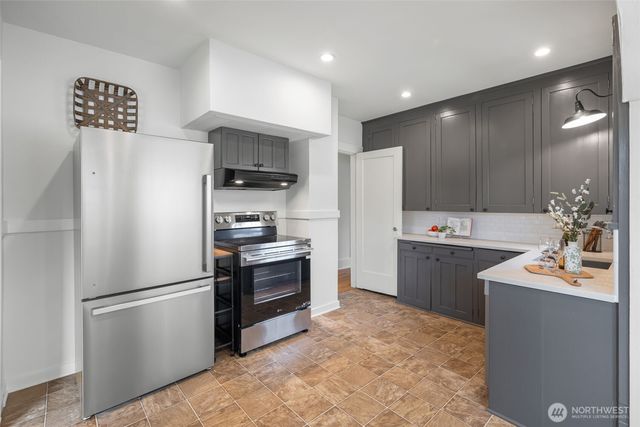 7916 Renton Avenue S, Seattle, WA 98118
