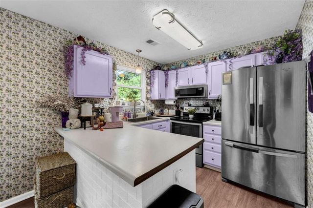 966 Wuthering Way, Norcross, GA 30093