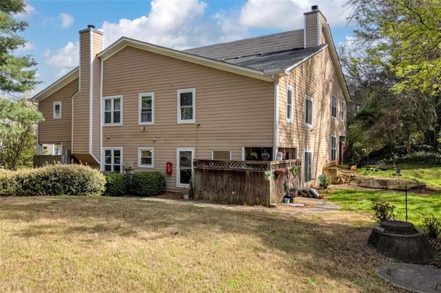 966 Wuthering Way, Norcross, GA 30093