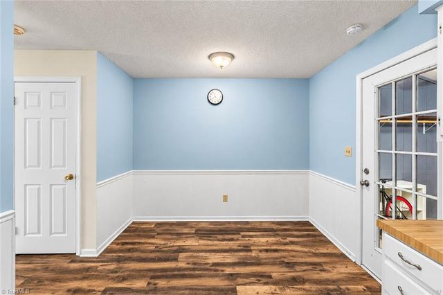 4000 S Bend Drive, Winston-salem, NC 27107
