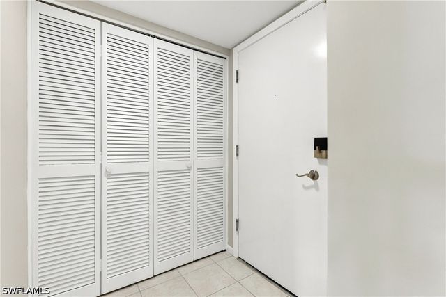 3410 Gulf Shore BLVD N 304, Naples, FL 34103