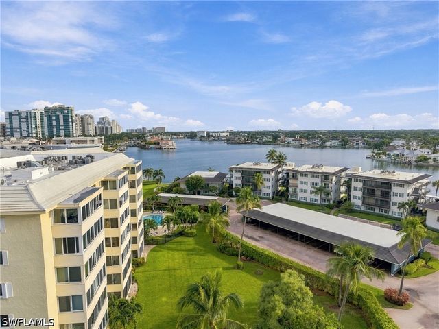 3410 Gulf Shore BLVD N 304, Naples, FL 34103