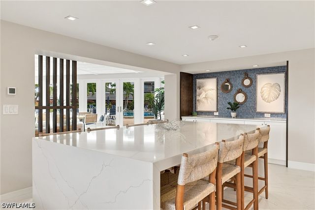 3410 Gulf Shore BLVD N 304, Naples, FL 34103
