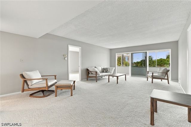 3410 Gulf Shore BLVD N 304, Naples, FL 34103