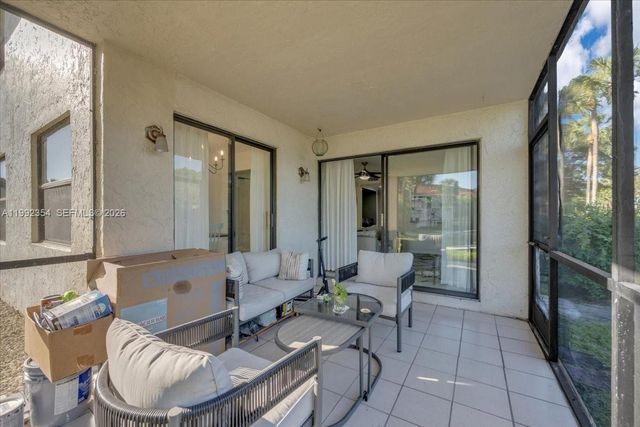 101 Lincoln Ct 101, Deerfield Beach, FL 33442