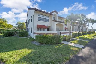 101 Lincoln Ct 101, Deerfield Beach, FL 33442