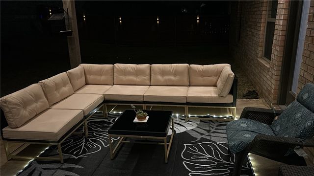 1421 George Robbins, Cave Springs, AR 72718