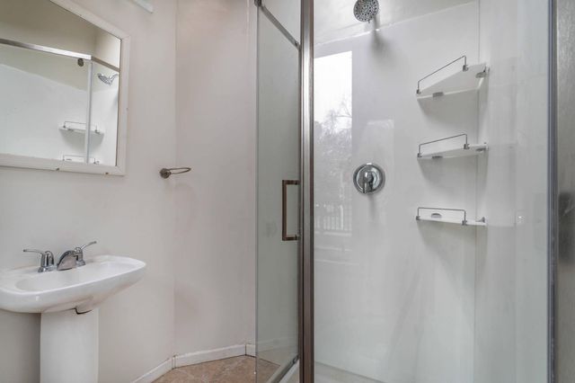 717 9th Street N, Fargo, ND 58102