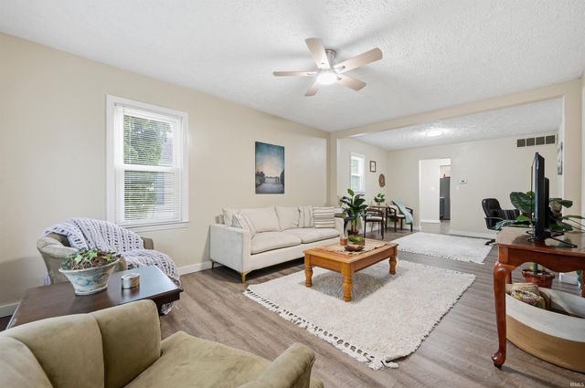 2509 N New York Ave, Muncie, IN 47304