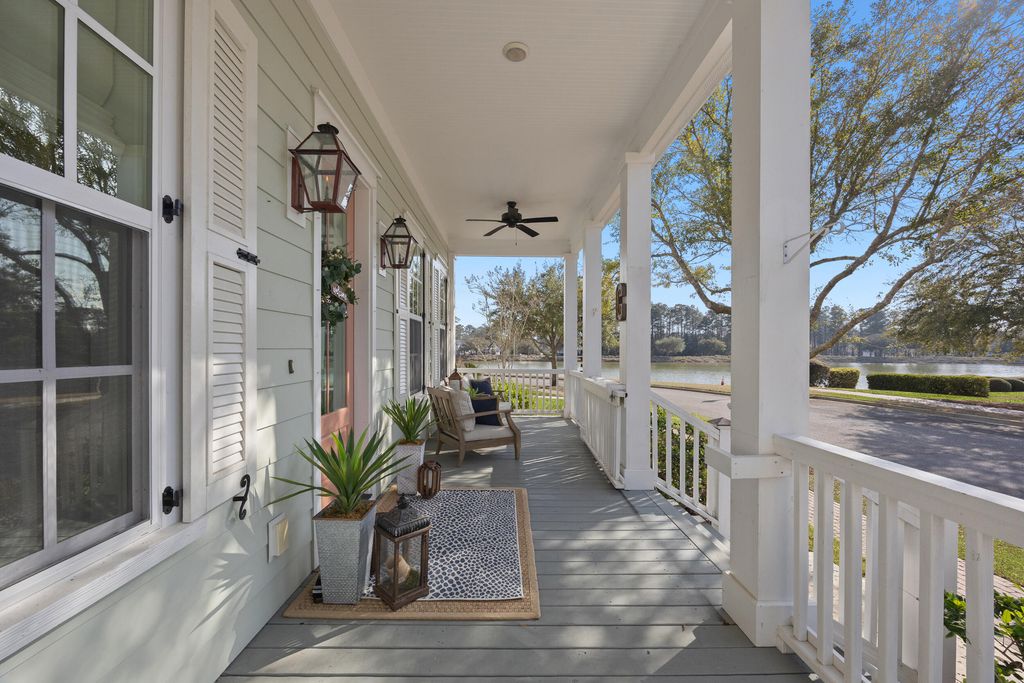 Image 4 of property listing at 59 Great Heron Way, Bluffton, SC 29909