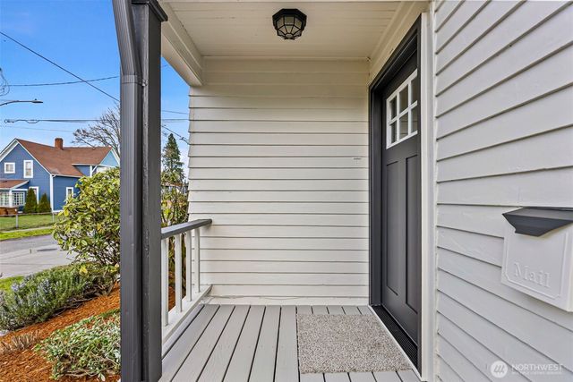 2414 S 8th Street, Tacoma, WA 98405