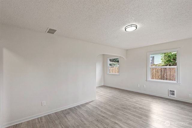 2414 S 8th Street, Tacoma, WA 98405