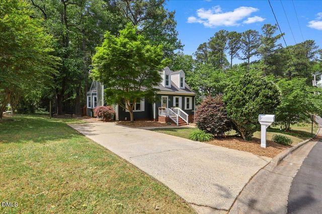 111 Jones Circle, Clayton, NC 27520