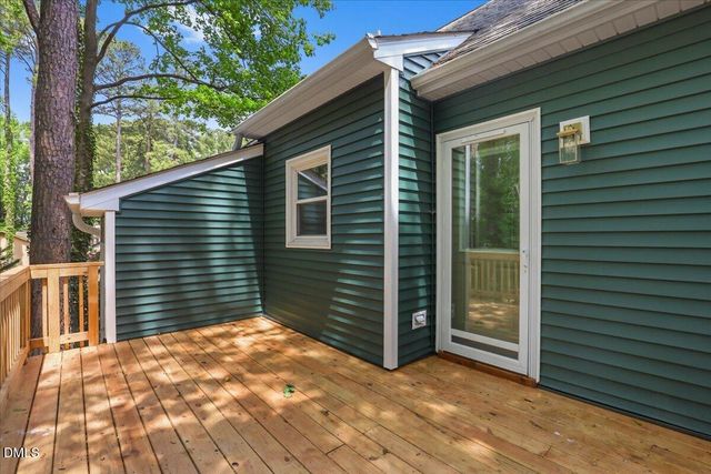 111 Jones Circle, Clayton, NC 27520