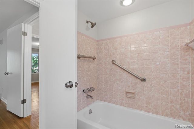 470 Morgan Circle, Northville, MI 48167