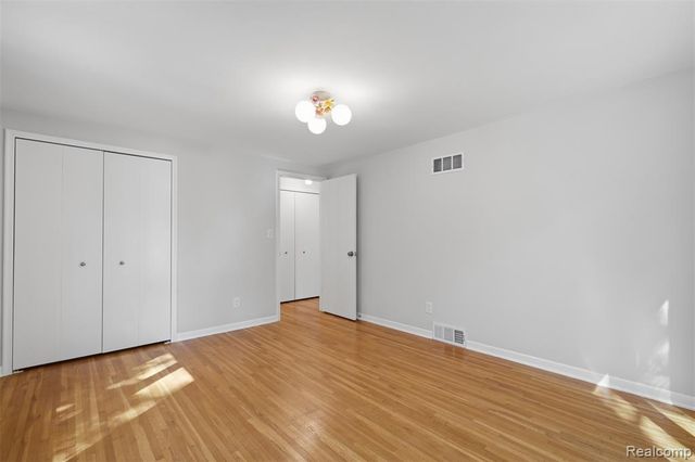 470 Morgan Circle, Northville, MI 48167