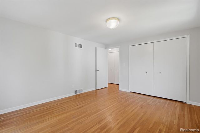 470 Morgan Circle, Northville, MI 48167