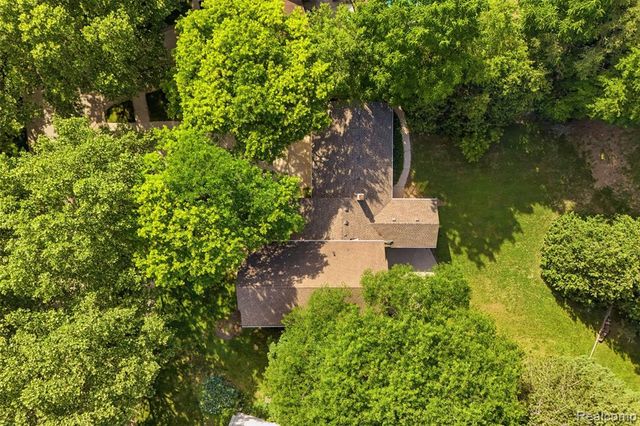 470 Morgan Circle, Northville, MI 48167