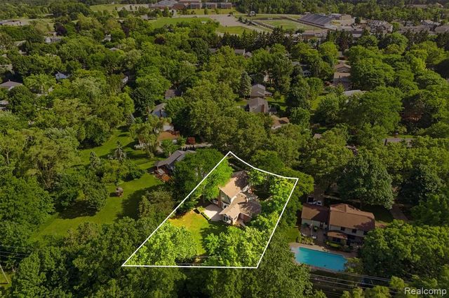 470 Morgan Circle, Northville, MI 48167