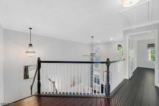 13 Knox Ct, Bernards Twp., NJ 07920