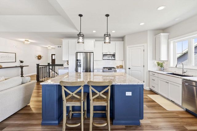 2150 Baptisia Pass, Sun Prairie, WI 53590