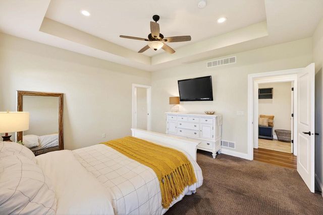 2150 Baptisia Pass, Sun Prairie, WI 53590
